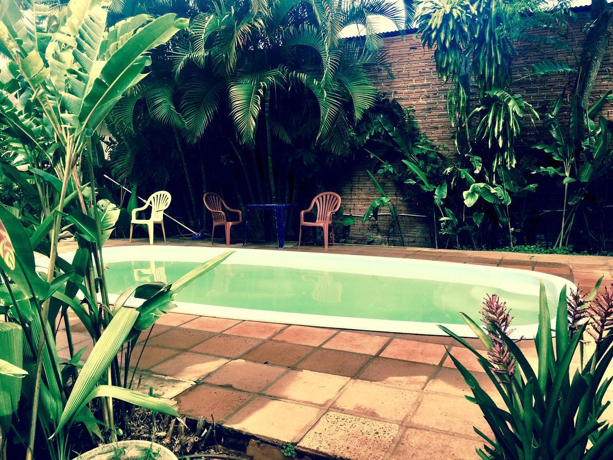 Auberge de jeunesse Garden Stone à Puerto Iguazú Extérieur photo